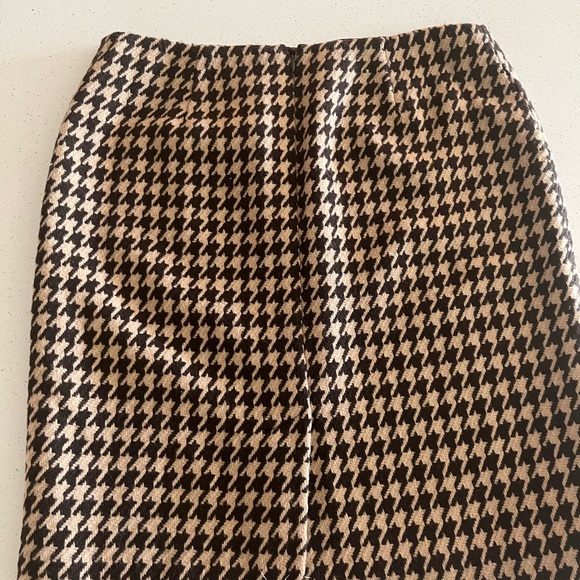 Talbot houndstooth skirt - Picture 2 of 4